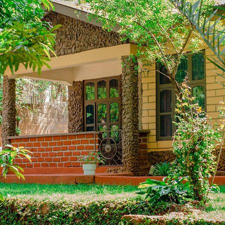 Hostel Kiliwood Moshi Exterior photo